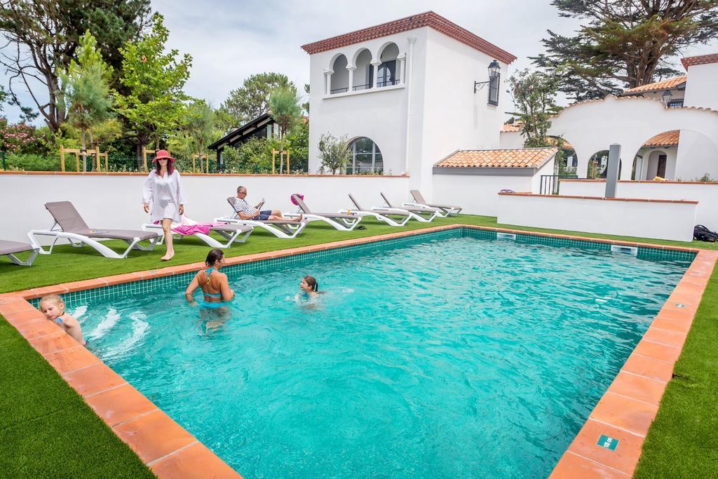 Résidence Prestige Odalys Les Villas Milady Biarriz Exterior foto