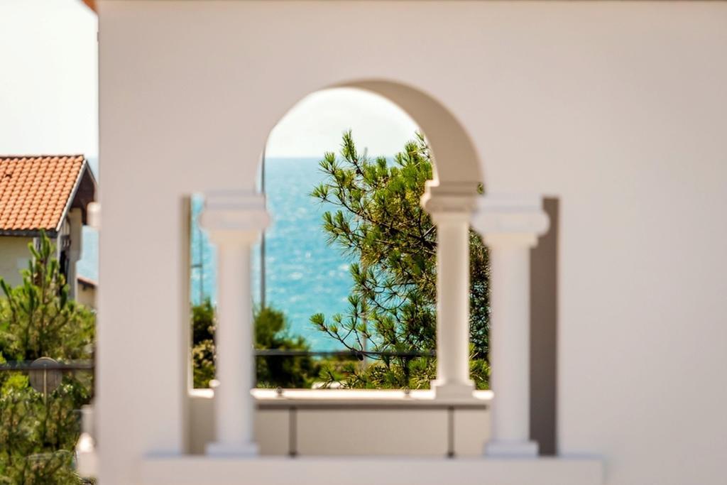 Résidence Prestige Odalys Les Villas Milady Biarriz Exterior foto