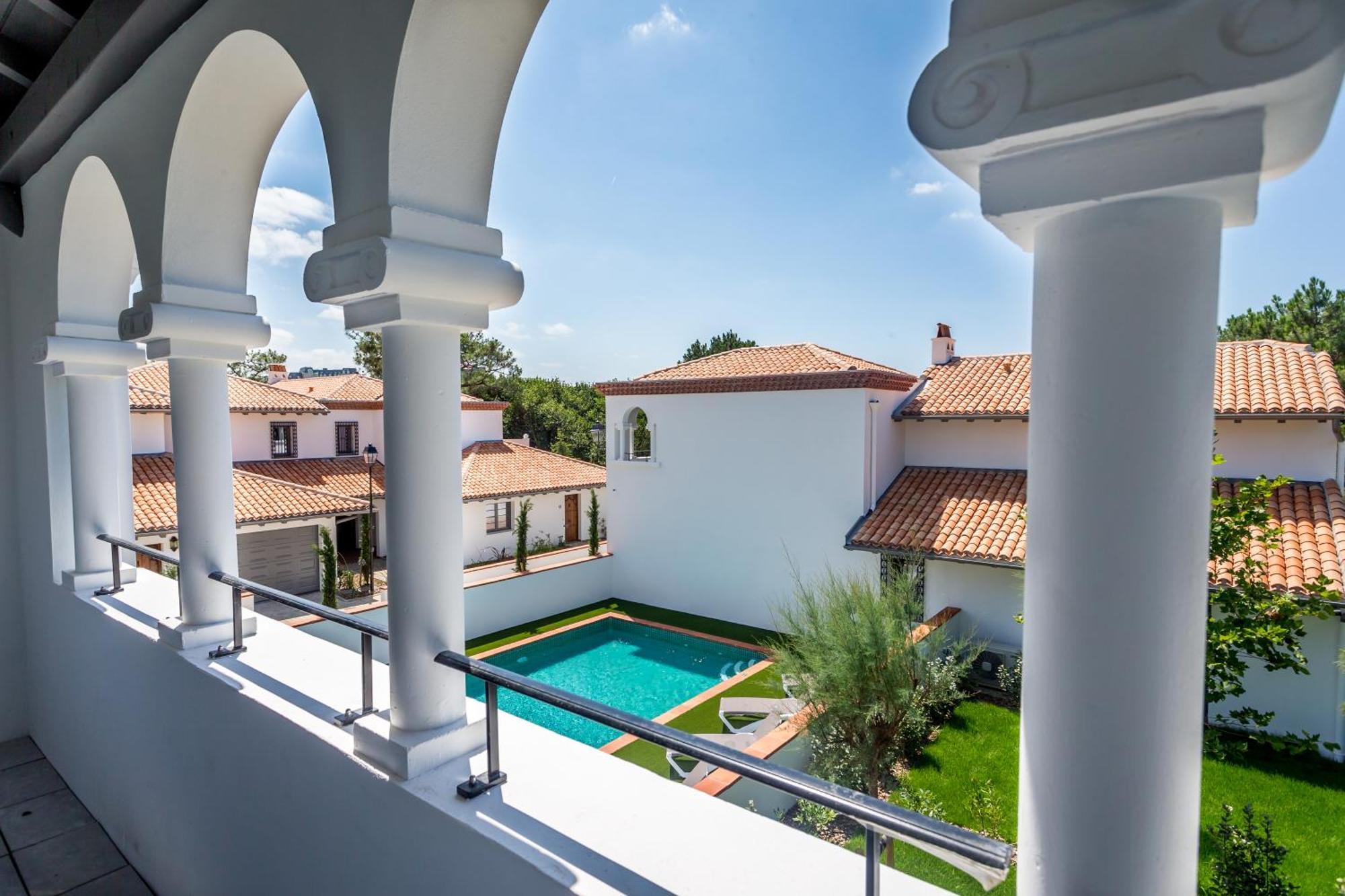 Résidence Prestige Odalys Les Villas Milady Biarriz Exterior foto