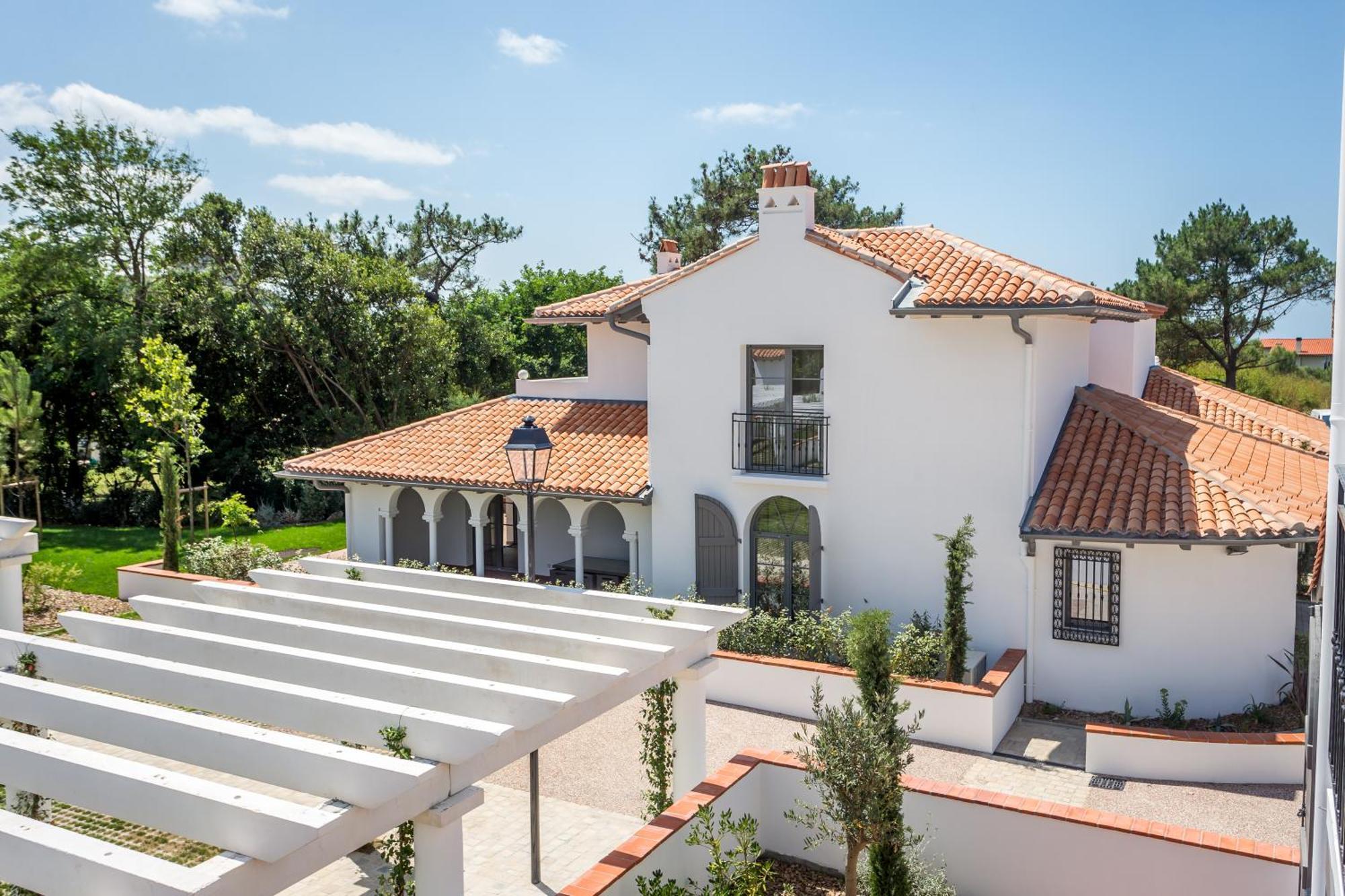 Résidence Prestige Odalys Les Villas Milady Biarriz Exterior foto